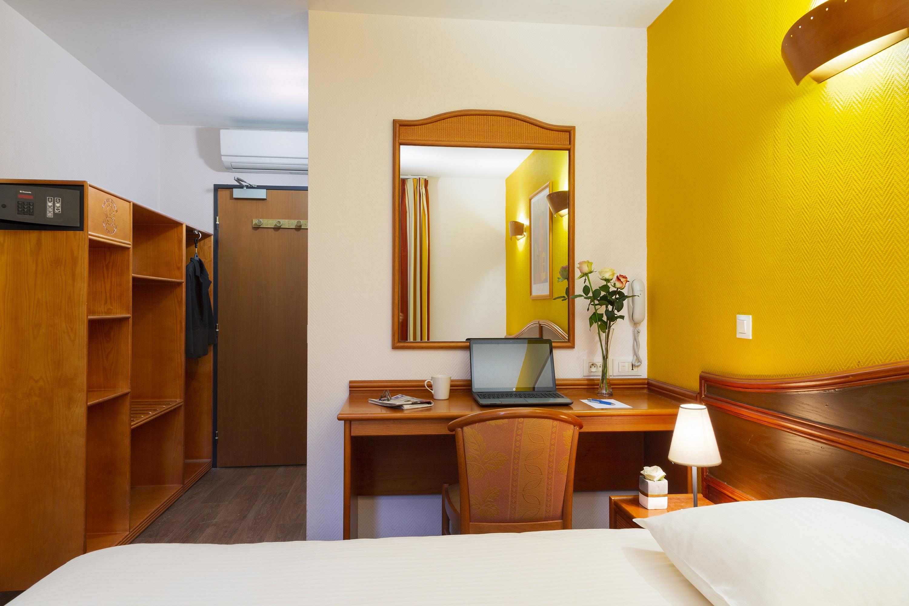 B&B Hotel Amneville-Les-Thermes Exterior photo