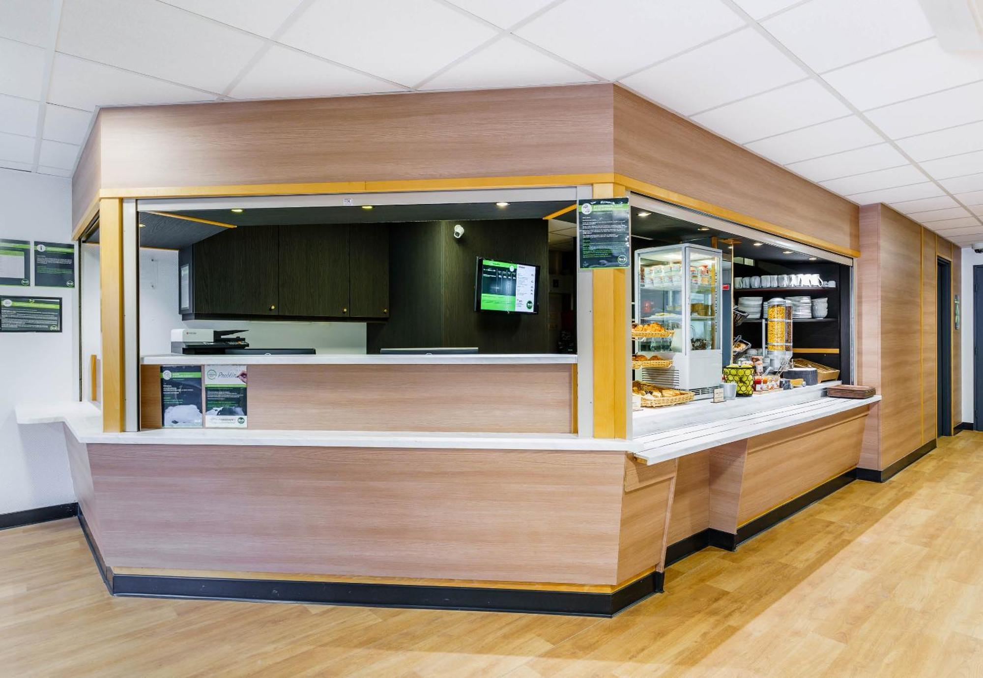 B&B Hotel Amneville-Les-Thermes Exterior photo